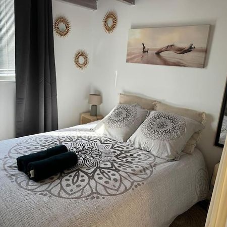 Ღ L'Entr'Act • Au Coeur De Ville Et Du Vieux Port La Rochelle (Charente-Maritime) Exterior foto